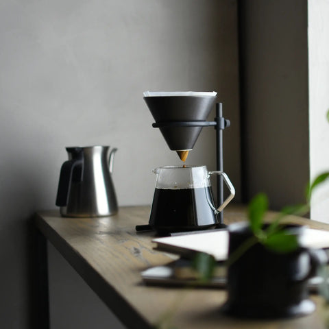 Kinto - SCS-S04 supporto per Slow Coffee 4 tazze 