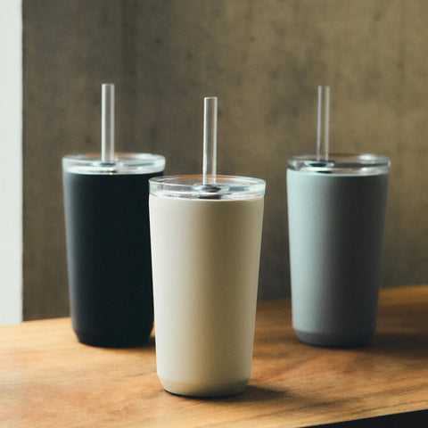 Kinto - TO GO TUMBLER bicchiere con cannuccia 