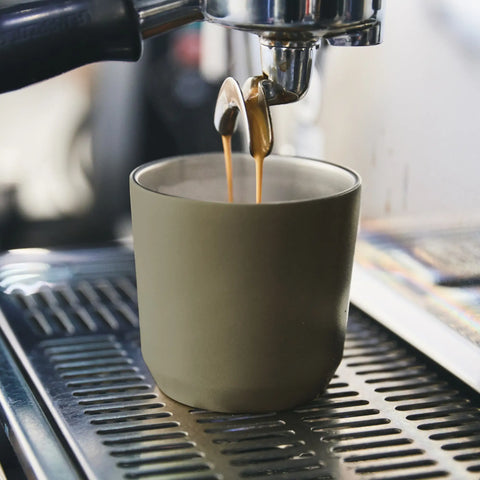 Kinto - TO GO TUMBLER bicchiere con cannuccia 