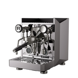 Rocket Espresso Giotto Fast V – machine espresso, finition chrome, vue de trois quarts